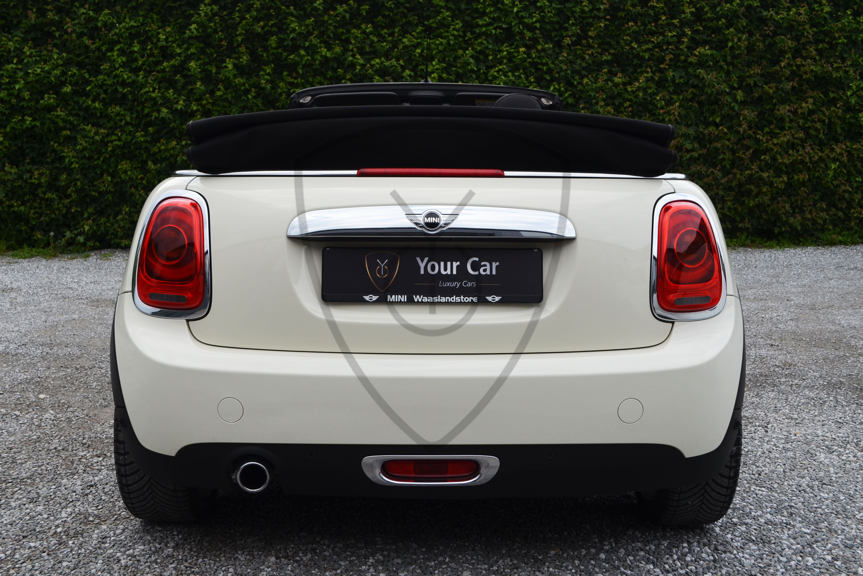 MINI COOPER CABRIO — image 10